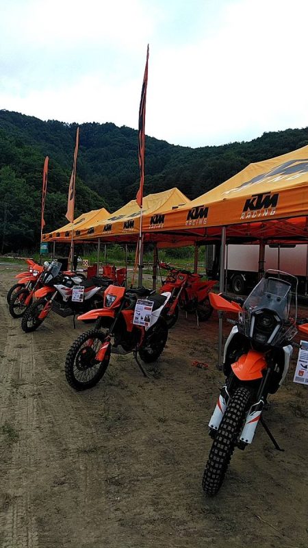 先日行われた、JNCC チーズナッツパークにてKTMのブース…（写真2）