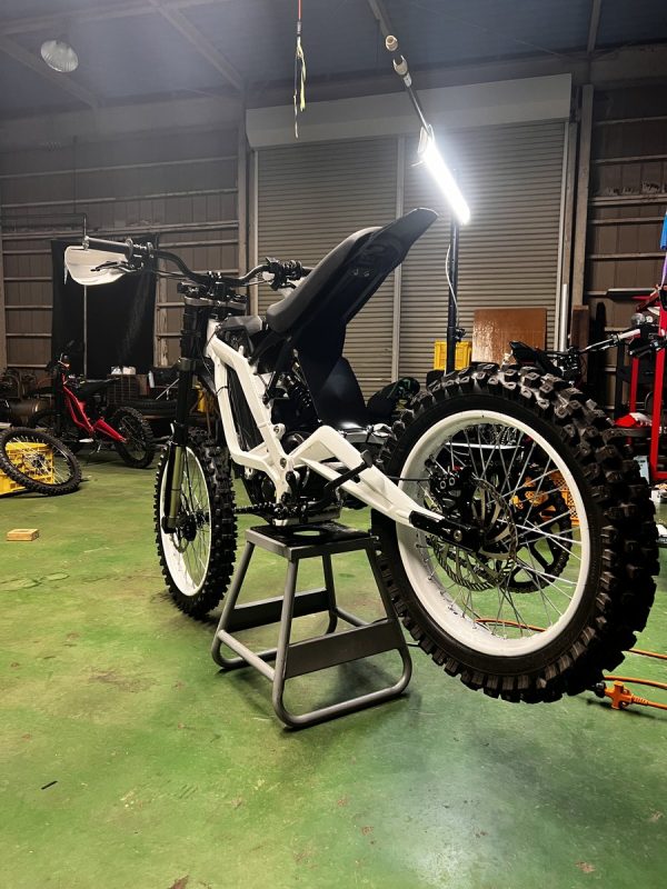 準備はできた！ オフロードのレースはメンバー全員初参加です。…（写真2）