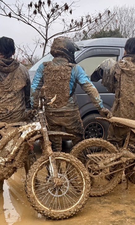 雨かぁーダルって思ったけど、、走ったら結局楽しいんだよね！ …（写真1）