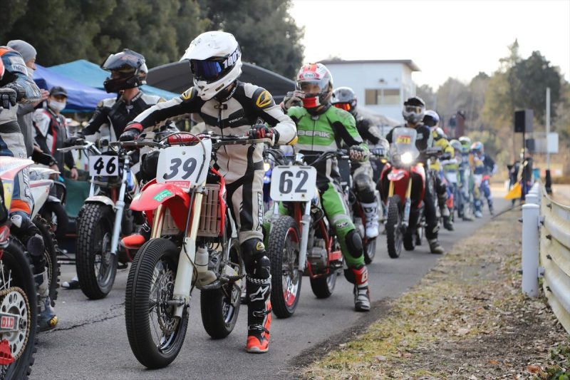 What #OVERALL11 ? クラス Moto1 Mo…（写真4）